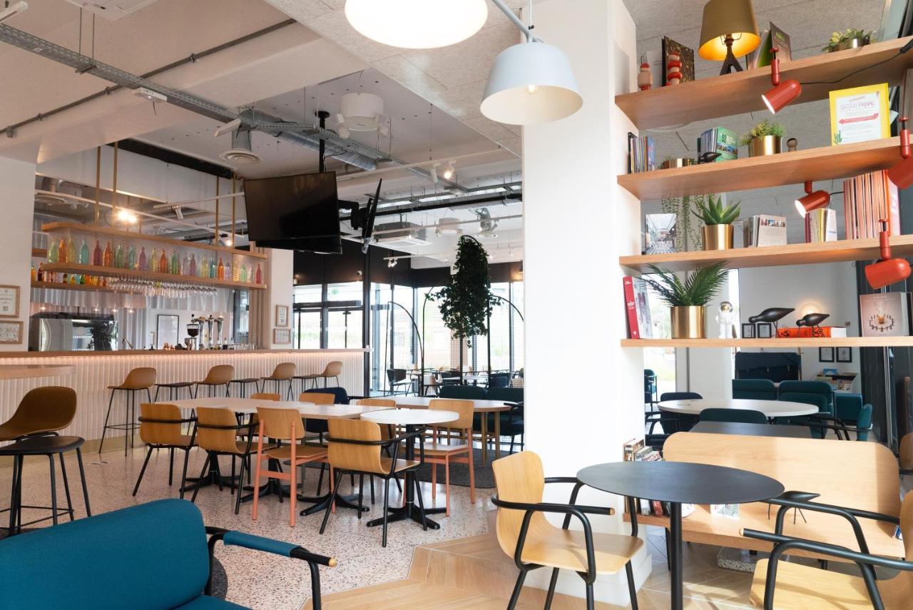 Ibis Styles Paris ロマンヴィル エクステリア 写真