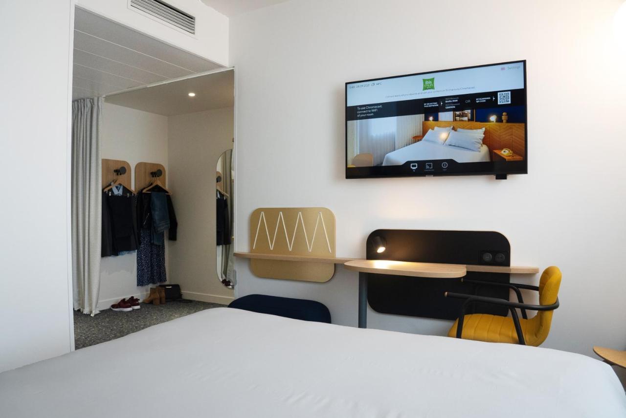Ibis Styles Paris ロマンヴィル エクステリア 写真